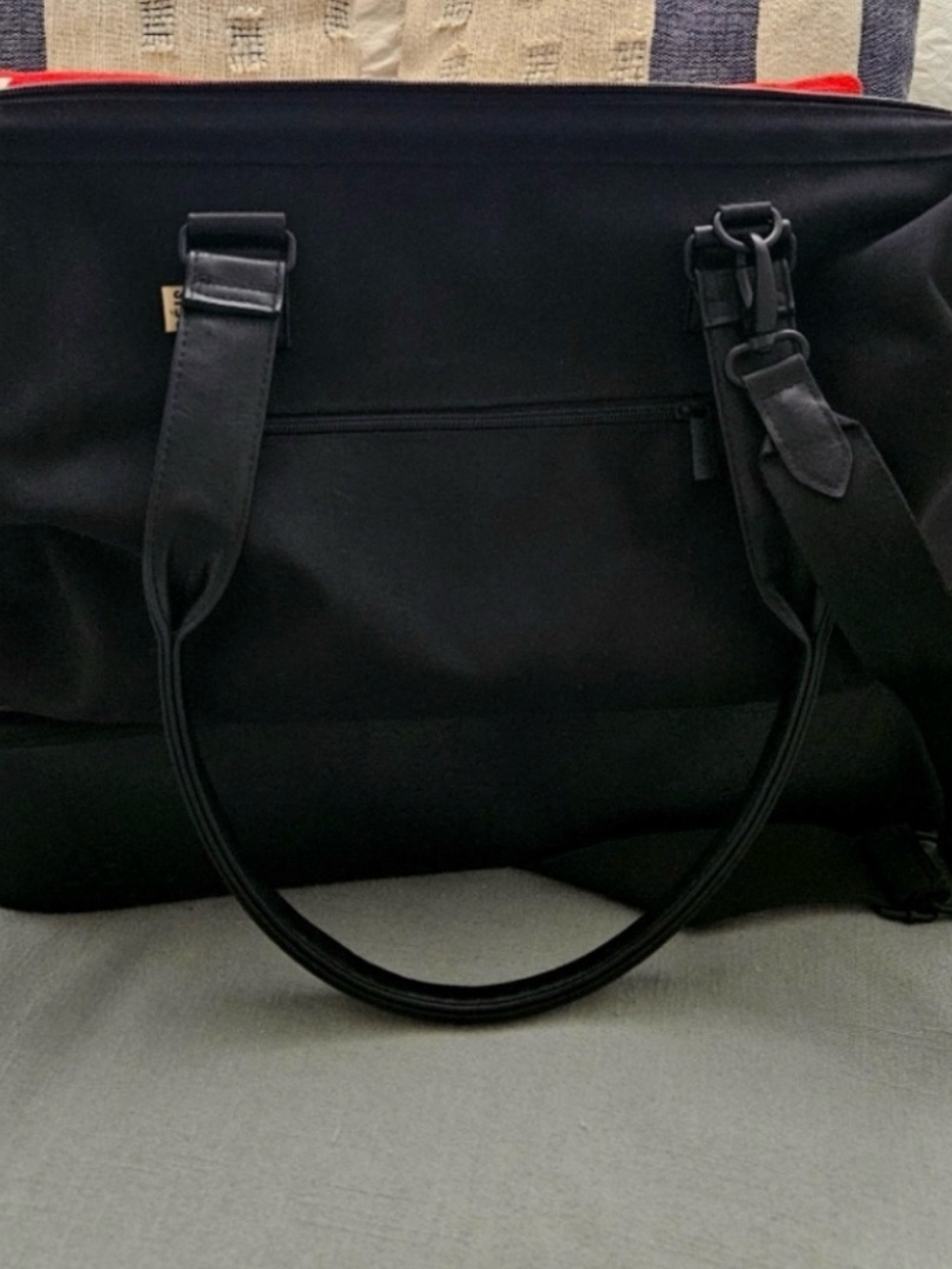 Stylish Black Beis weekender bag